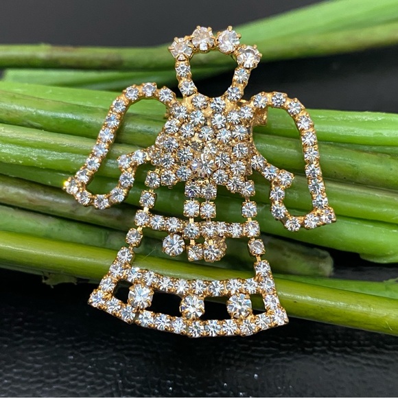 Vintage Unsigned Pave Rhinestones Crystal Gold-tone Angel Christmas Brooch - Picture 1 of 11